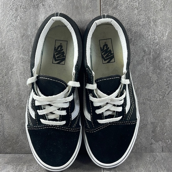 Vans Old Skool Black White Youth Size 3 Unisex - Picture 7 of 8